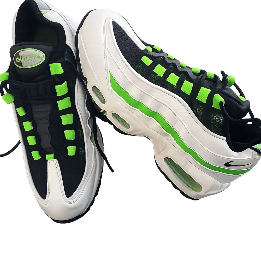 Nike Air Max 95 Green Accent Sneakers Men’s 6.5 / Women’s 8 – Like New